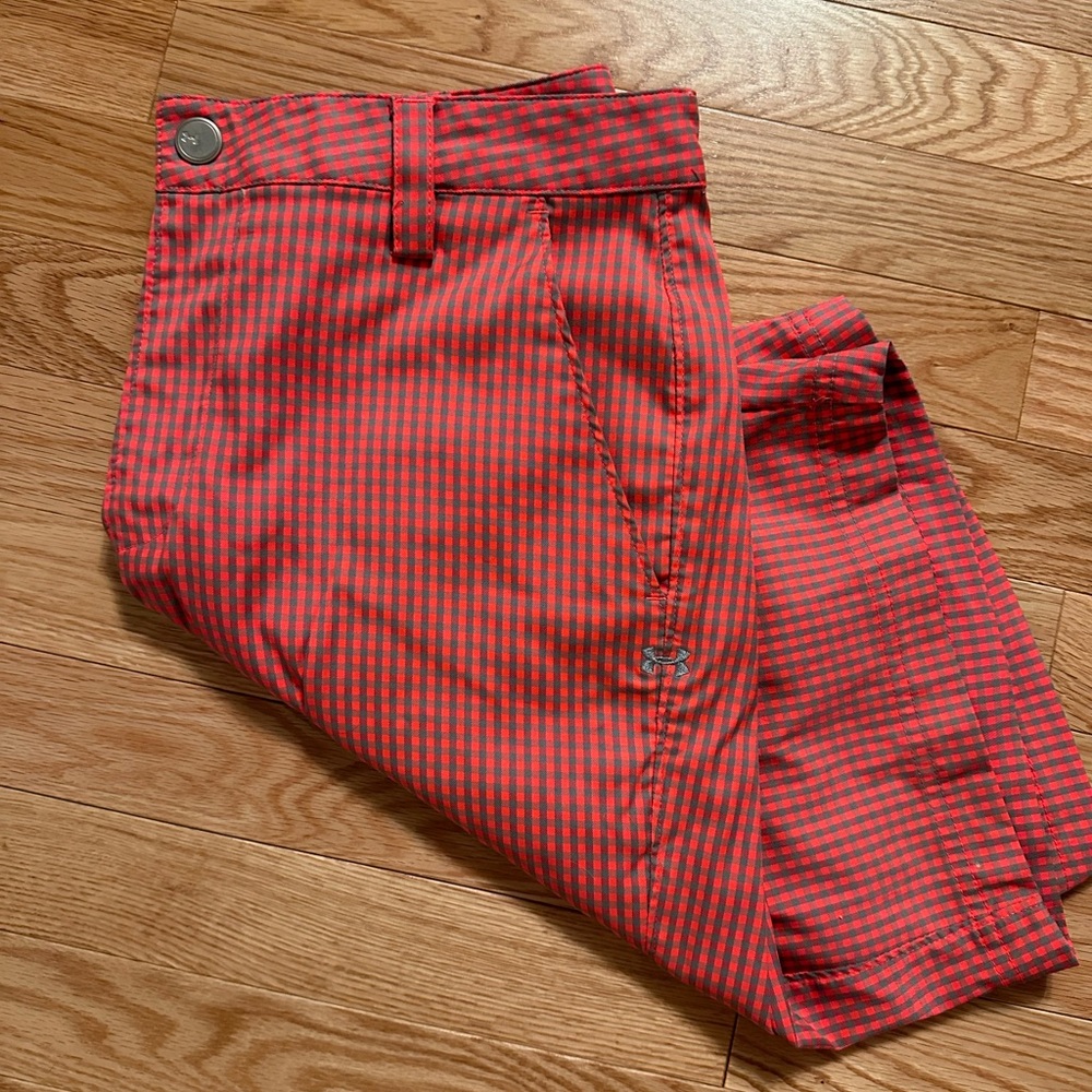 Men’s athletic shorts